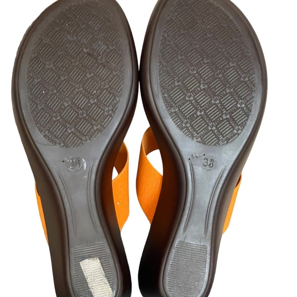 Patricia Green Wedge orange/brown Sandal size 38(8) - Picture 9 of 11